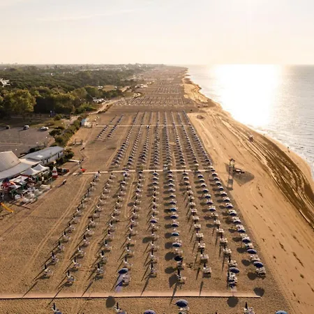 Semi-detached With Large Private Garden